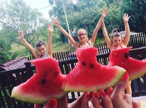 孩子模仿吃瓜视频大全下载,趣味模仿，寓教于乐